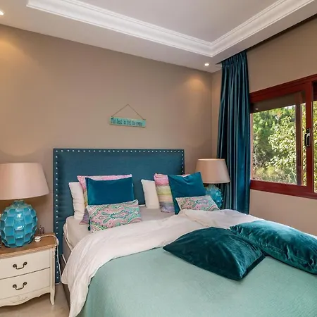 Boutique Penthouse Elviria Beachsid Appartamento