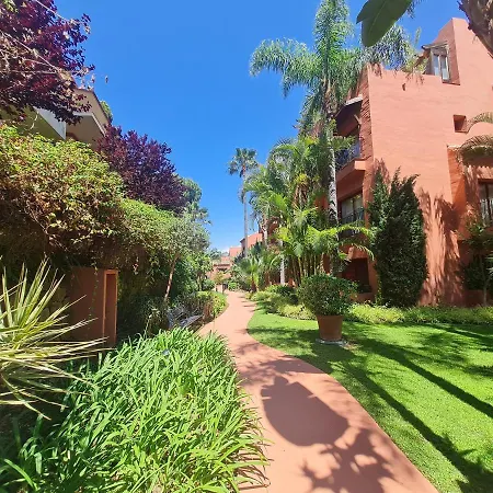 Boutique Penthouse Elviria Beachsid *